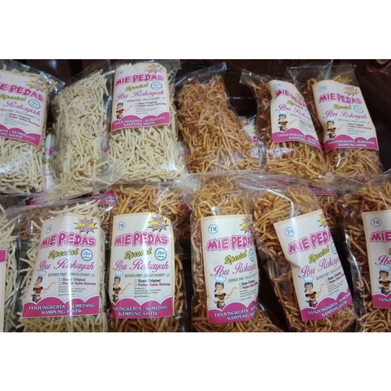 

SNACK MIE PEDAS BU ROKAYAH / Cemilan Sistik Pedas