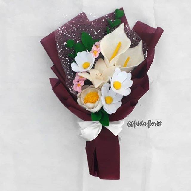 Bunga flanel / buket bunga flanel / buket flanel