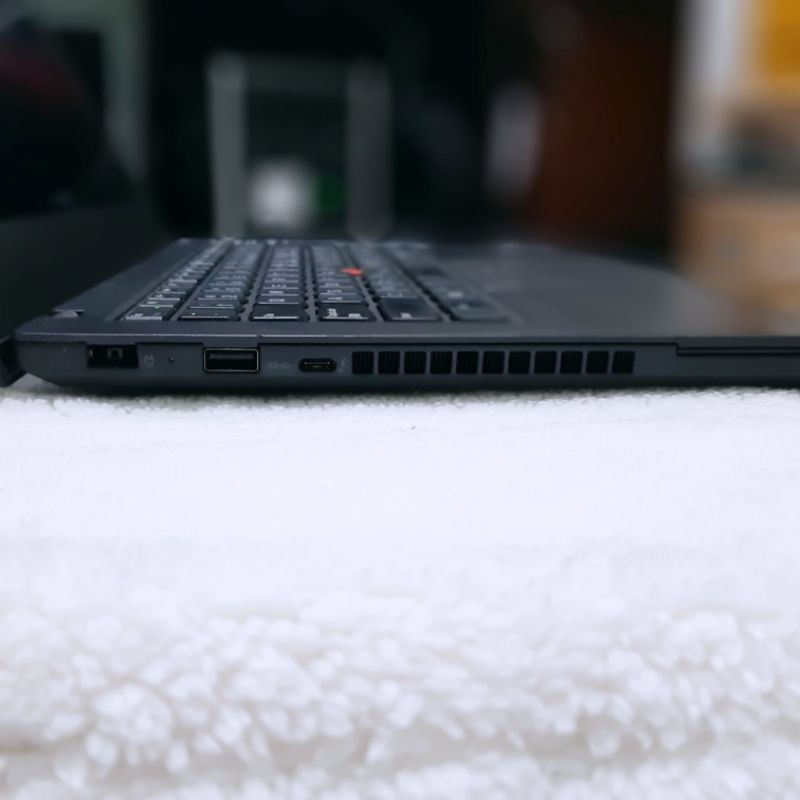 Lenovo Thinkpad T470 Core i5 6th Gen RAM 16GB SSD Slims