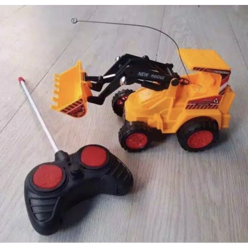 mainan RC truck beko