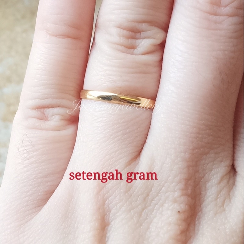 cincin polos emas muda setengah gram