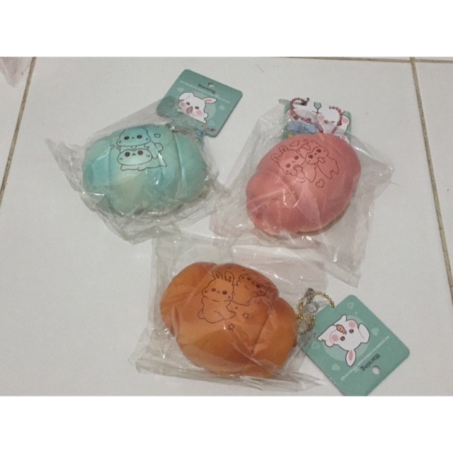 Squishy mini tag shell bread poli lisenced rare original soft slow rising bread roll poli