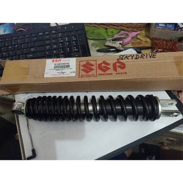 SKOK SHOCKBREKER BELAKANG SUZUKI SKYDRIVE ORIGINAL SGP