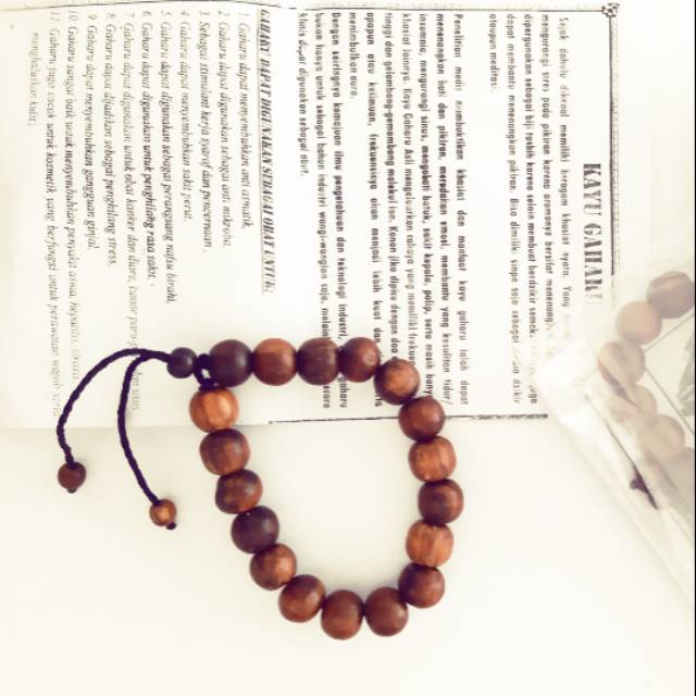 Jual Gelang Kayu Gaharu Asli Kalimantan | Shopee Indonesia