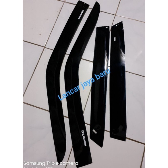 Talang air pintu sedan mazda 323 tahun 1985/1989