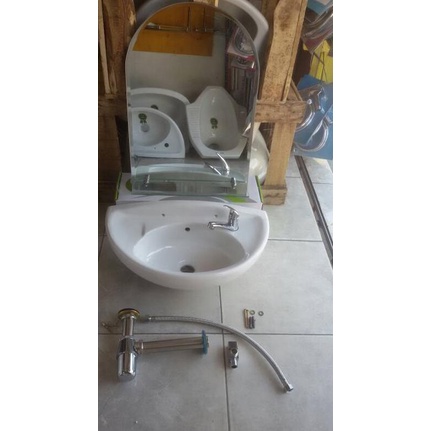 Wastafel Cuci Tangan Komplit Alat Dan Kaca