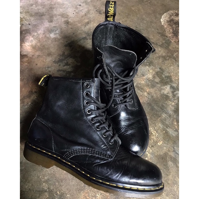 DR.Martens 1461.