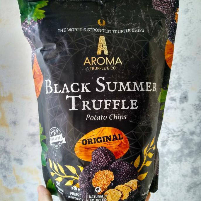 

AROMA Black Summer Truffle Potato Chips Original 115 Gram (Singapore) TERMURAH Kode 622