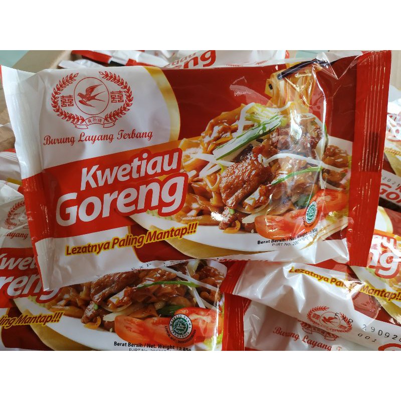 Kwetiau Goreng instan cap burung layang terbang