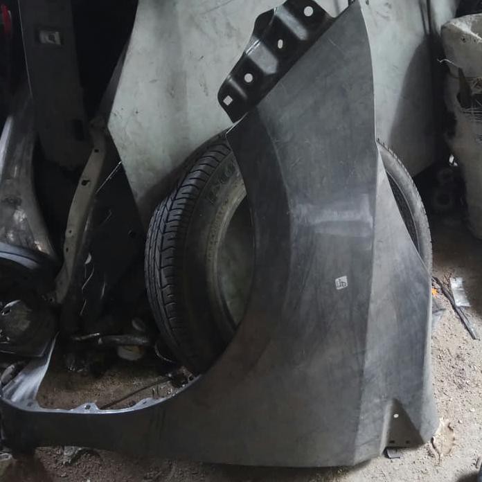 Stok Terbatas  Spakbor Depan Belakang Yaris 2015