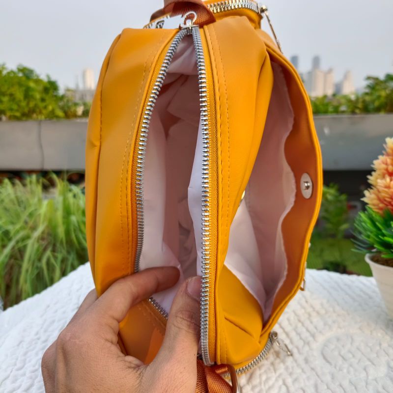 alfaza tas slempang wanita 5res kantong ukuran 24x17cm