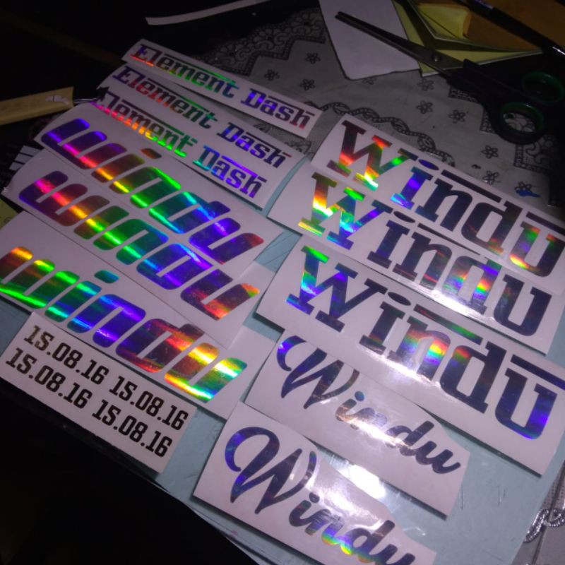 

Cutting sticker hologram