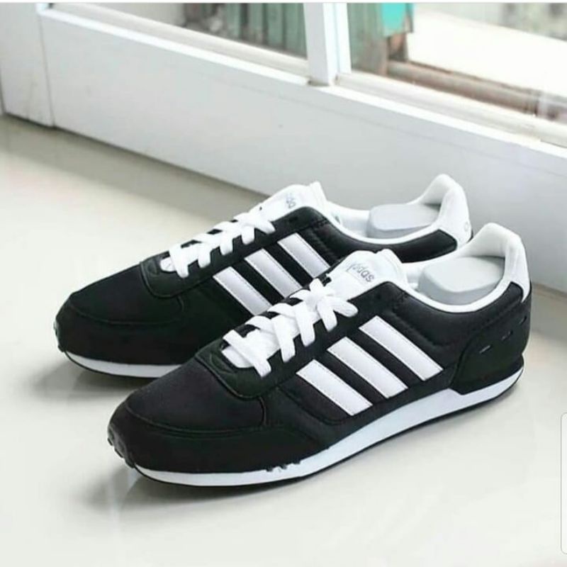 Sepatu Pria Adidas Neo City Racer Original, Adidas Neo Caflaire, Sneakers Cowok, Sepatu Running