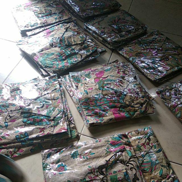 Kemeja Batik Motif Acak Tidak Bisa Seragam & Bayar Cod