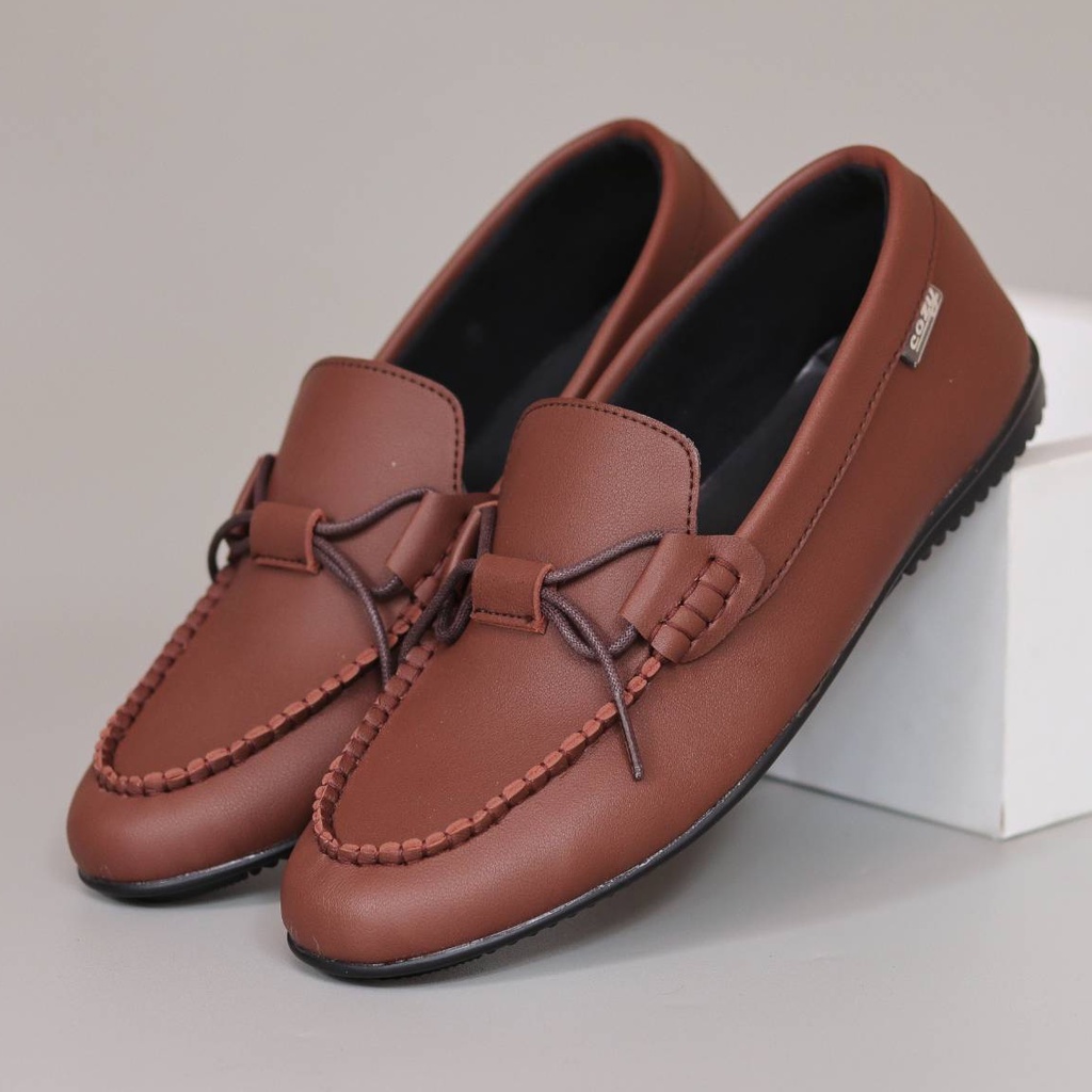 MOLK|Sepatu Slip On Pria Pantofel Hitam Kerja Kantor Semi Formal Sepatu Casual Selop Slop Cowok Original