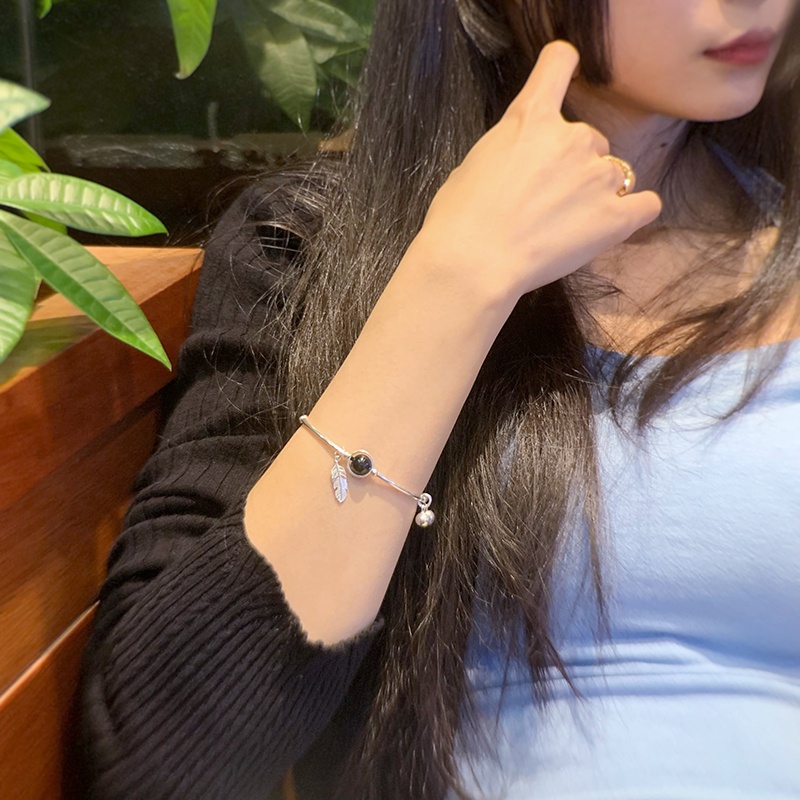 Gelang Tangan Silver Aksen Lonceng Untuk Wanita