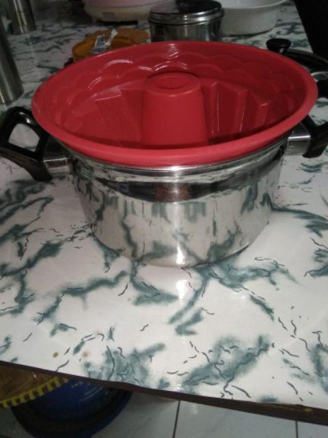 Cetakan Silikon Kue / Puding Swirl