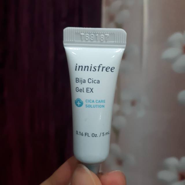 Innisfree bija cica gel ex