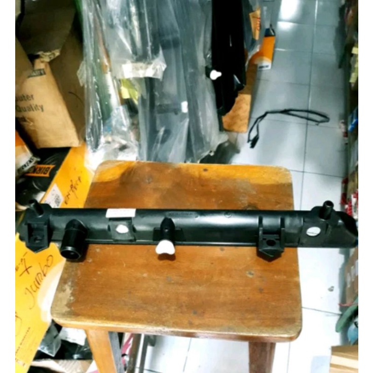 LOWER TANK RADIATOR AVANZA 1.3 MATIC