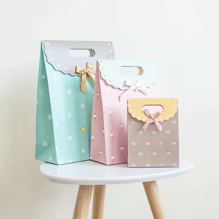 PAPER BAG / PAPERBAG HADIAH KADO / TAS KERTAS / PAPER BOX BESAR - CREAM
