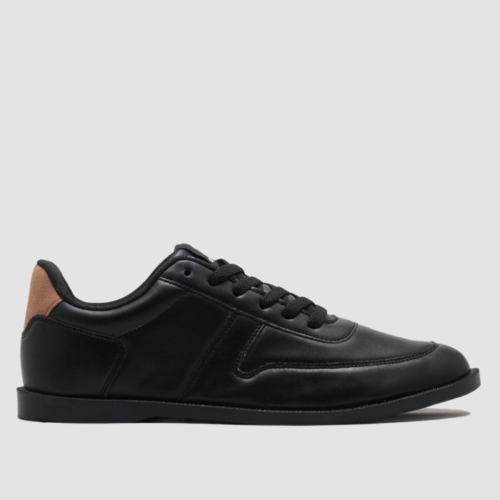 BRODO - Sepatu Pria Base Signature Full Black Bacth 2 - 41