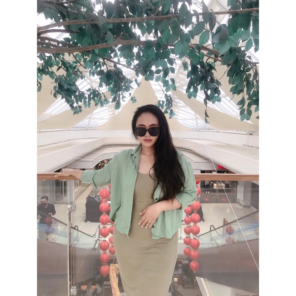 kemeja oversize// kemeja wanita oversize// kemeja wanita hijab// kemeja polos