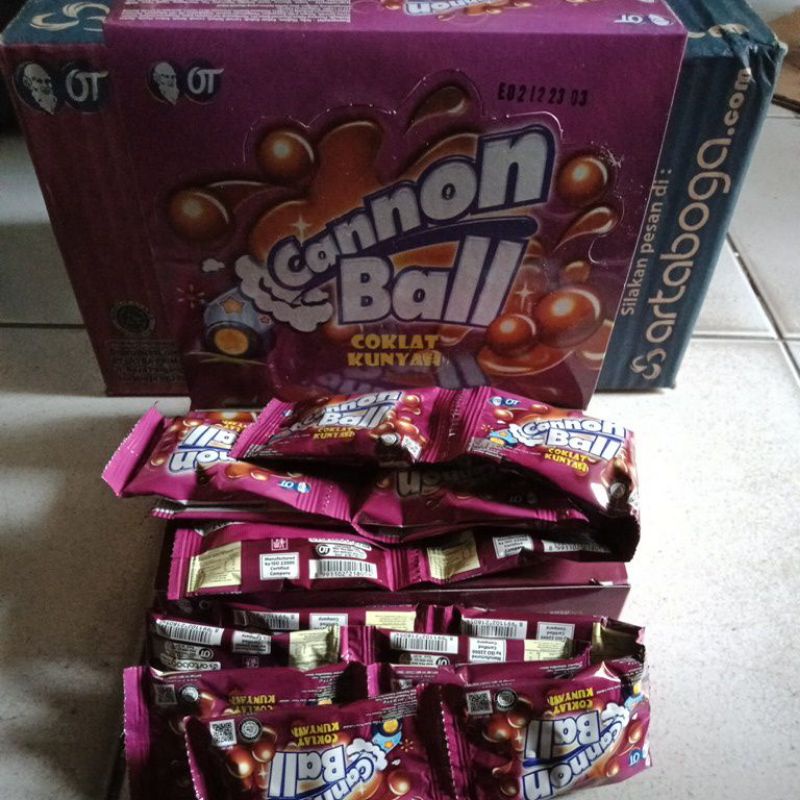 

Cannon Ball box coklat kunyah isi 24 pcs @ 6,3 gr