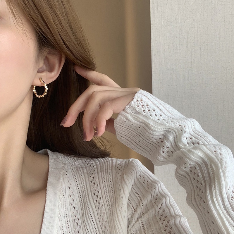 Anting Stud Bentuk Geometris Warna Emas Gaya Vintage Korea Minimalis Untuk Wanita