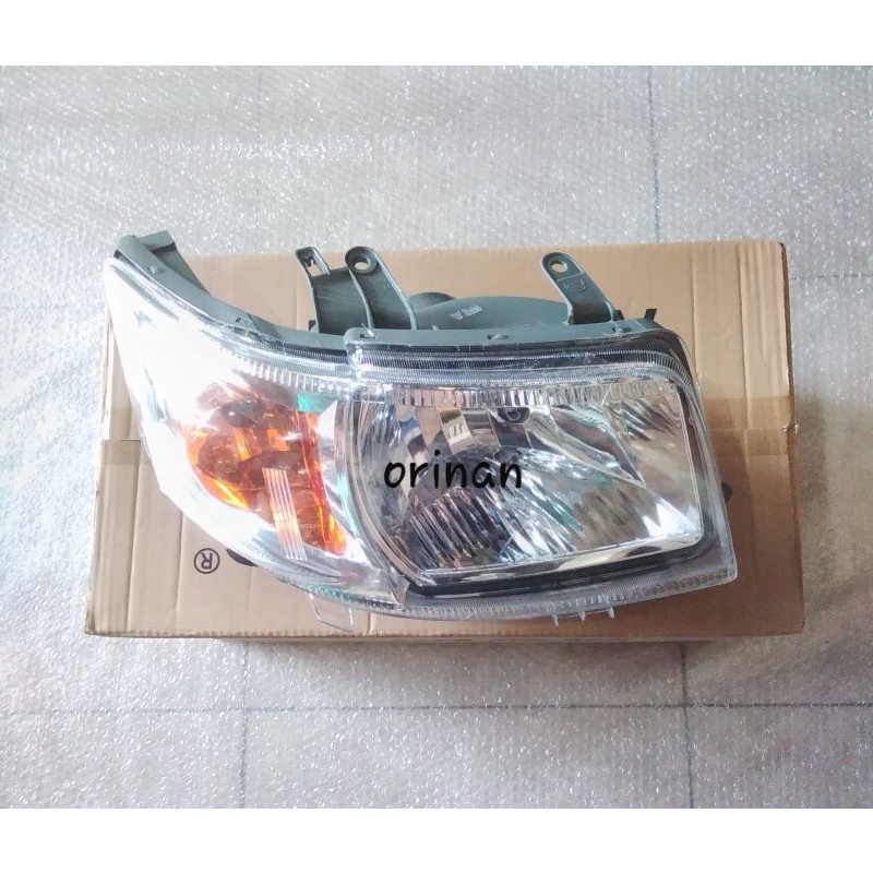 lampu depan apv 2005