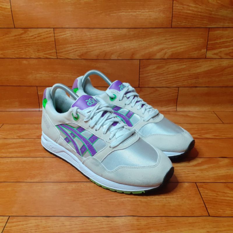ASICS GEL SAGA
