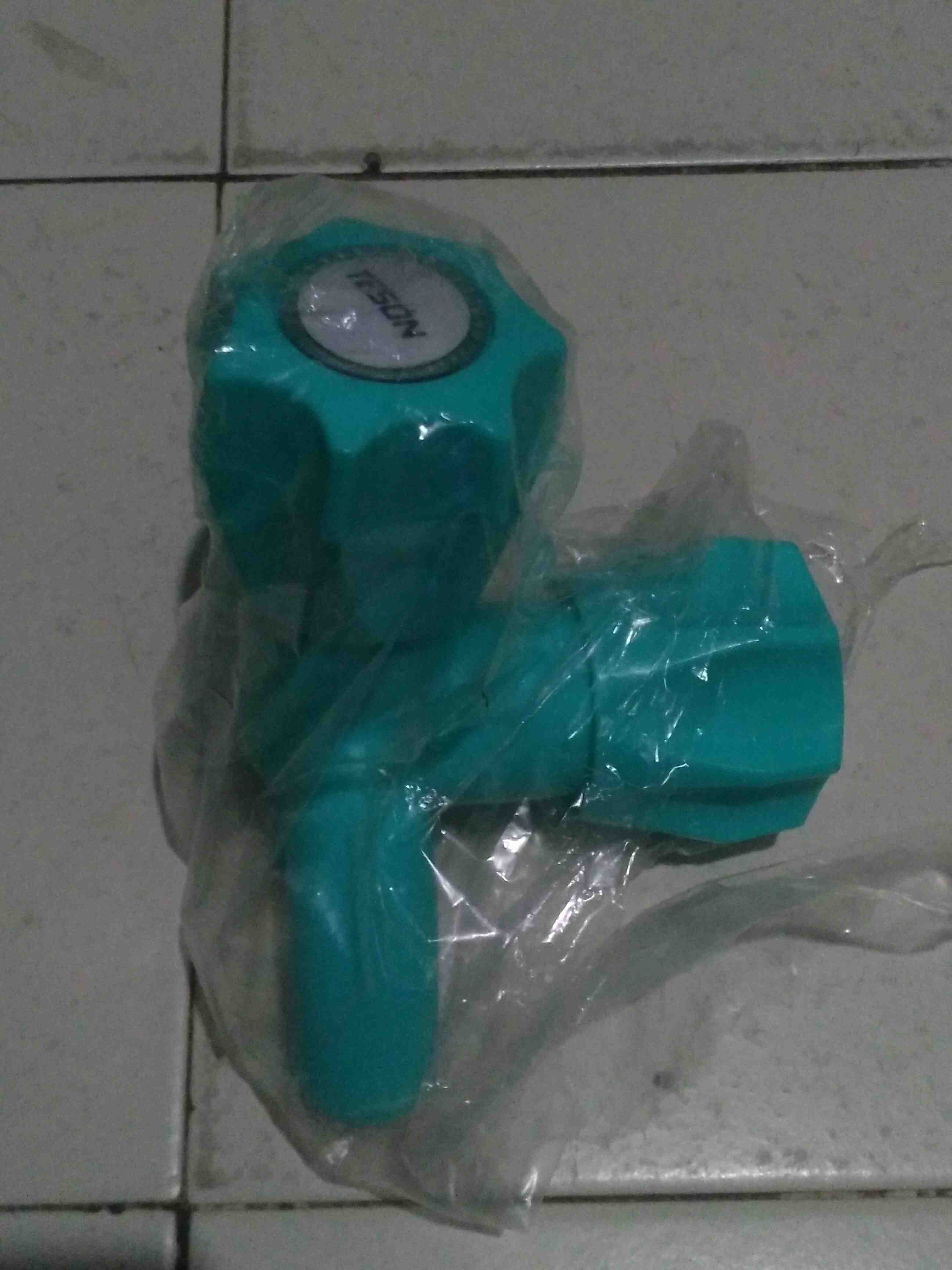 1 Pc | Kran Cabang Pvc Warna 1/2 Inch / Keran Air Engkol 0.5 Inch Plastik