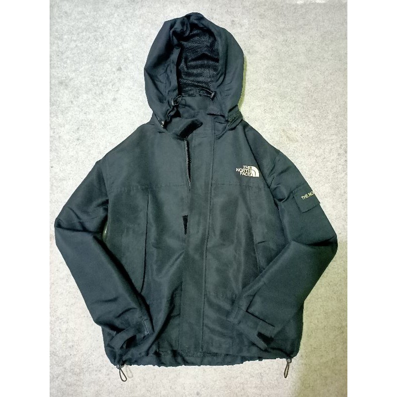 PRELOVED/SECOND - JAKET OUTDOOR/JAKET GUNUNG/JAKET THE NORTH FACE/TNF