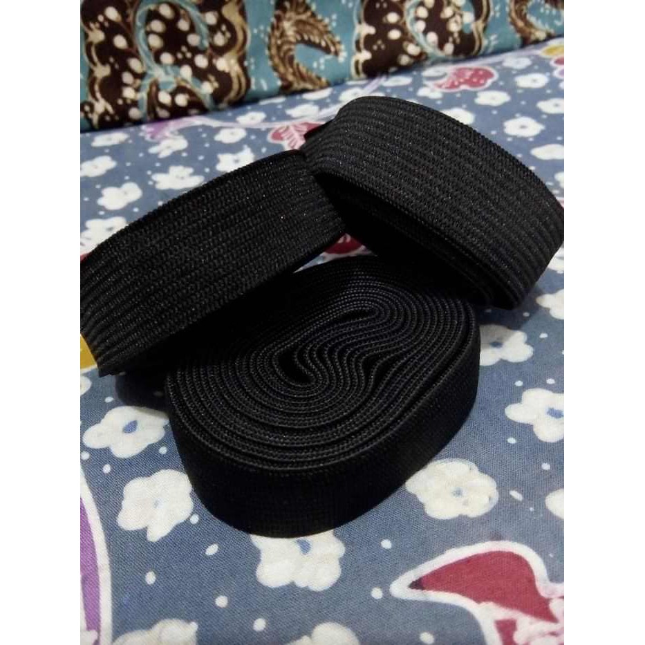 Karet Elastis hitam 19 mm