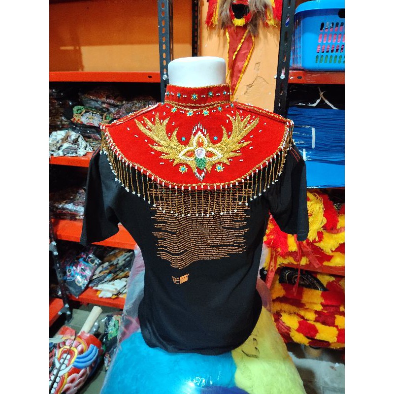 sempyok / kace merah / kace / baju barongan / jatilan / ganongan / pecut / pecut bopo / kepang / sh