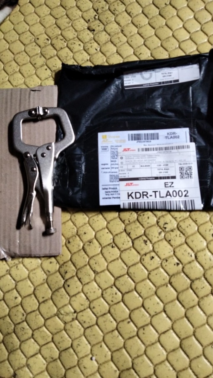 Tang Jepit C Clamp Swivel Pad Lock Grip