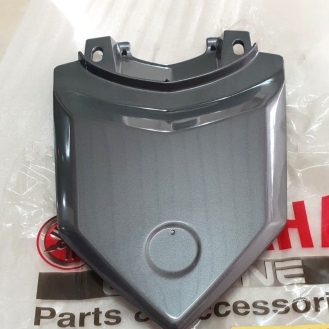 Sambungan Body Cover Tail Stop Grey Yamaha Aerox 125 BE1-F171E-00-WN