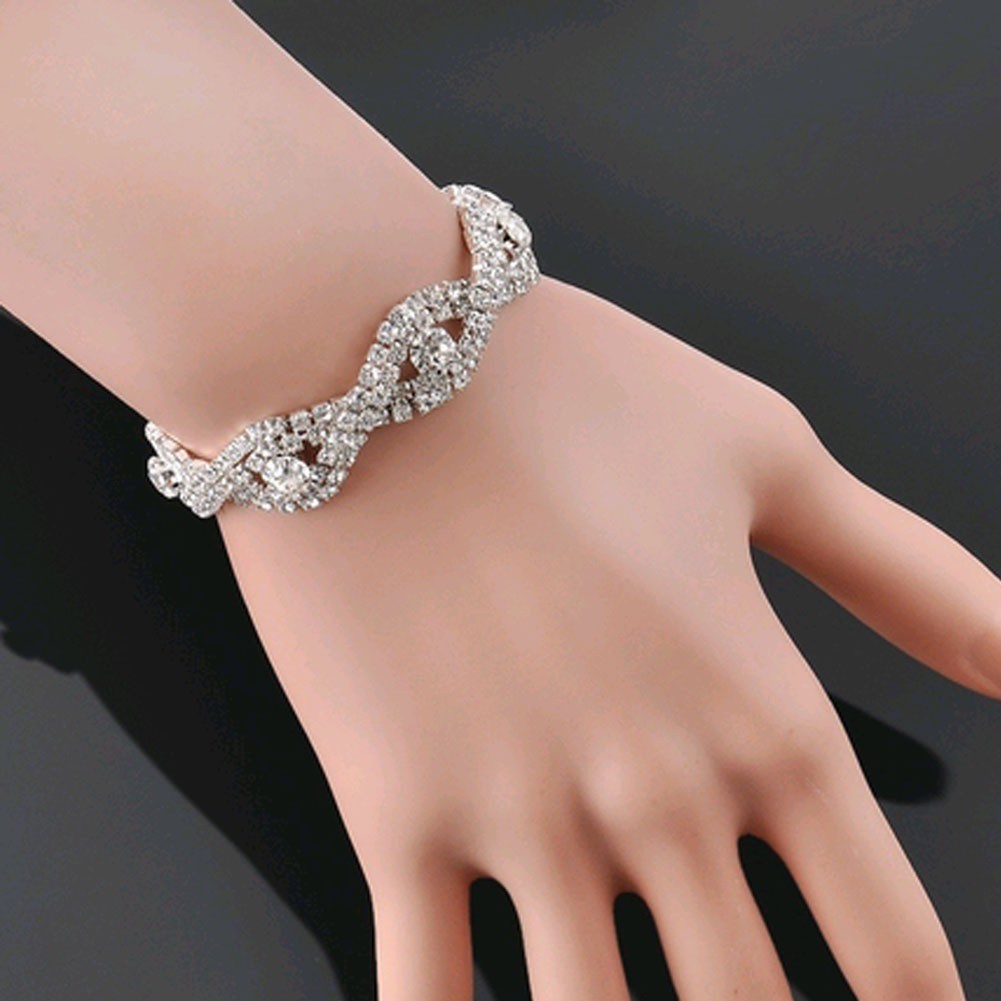 Gelang Bangle Hias Kristal Berlian Imitasi Warna Silver untuk Wanita