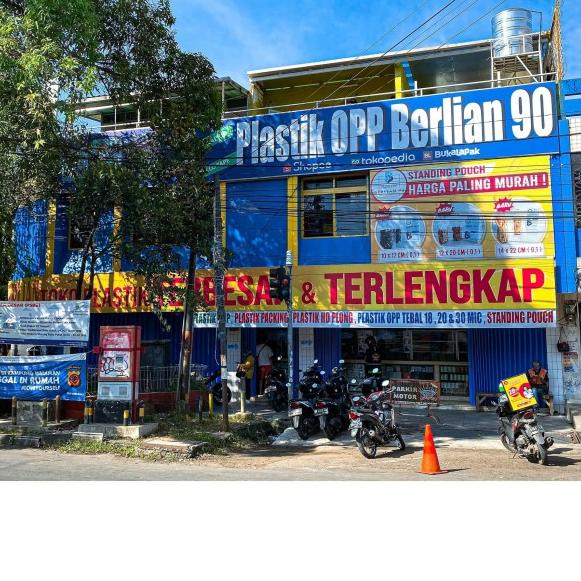 

Kantong Plastik Bening Tebal Uk 24 / Kantong Plastik Transparant