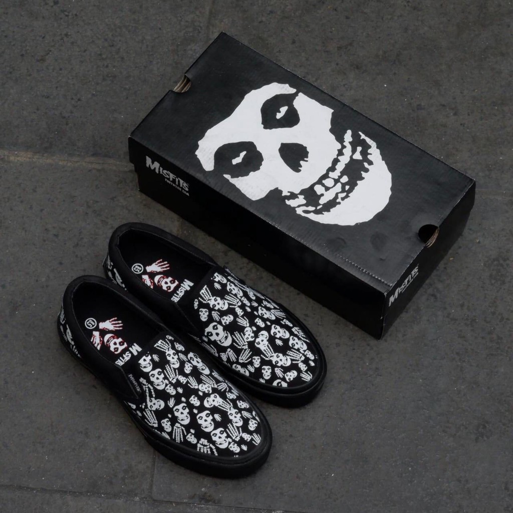 MISFITS RANDOM SLIP ON BLACK WHITE ORIGINAL