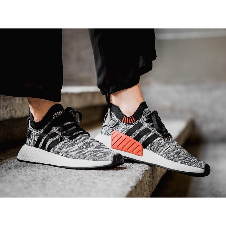 adidas nmd r2 oreo