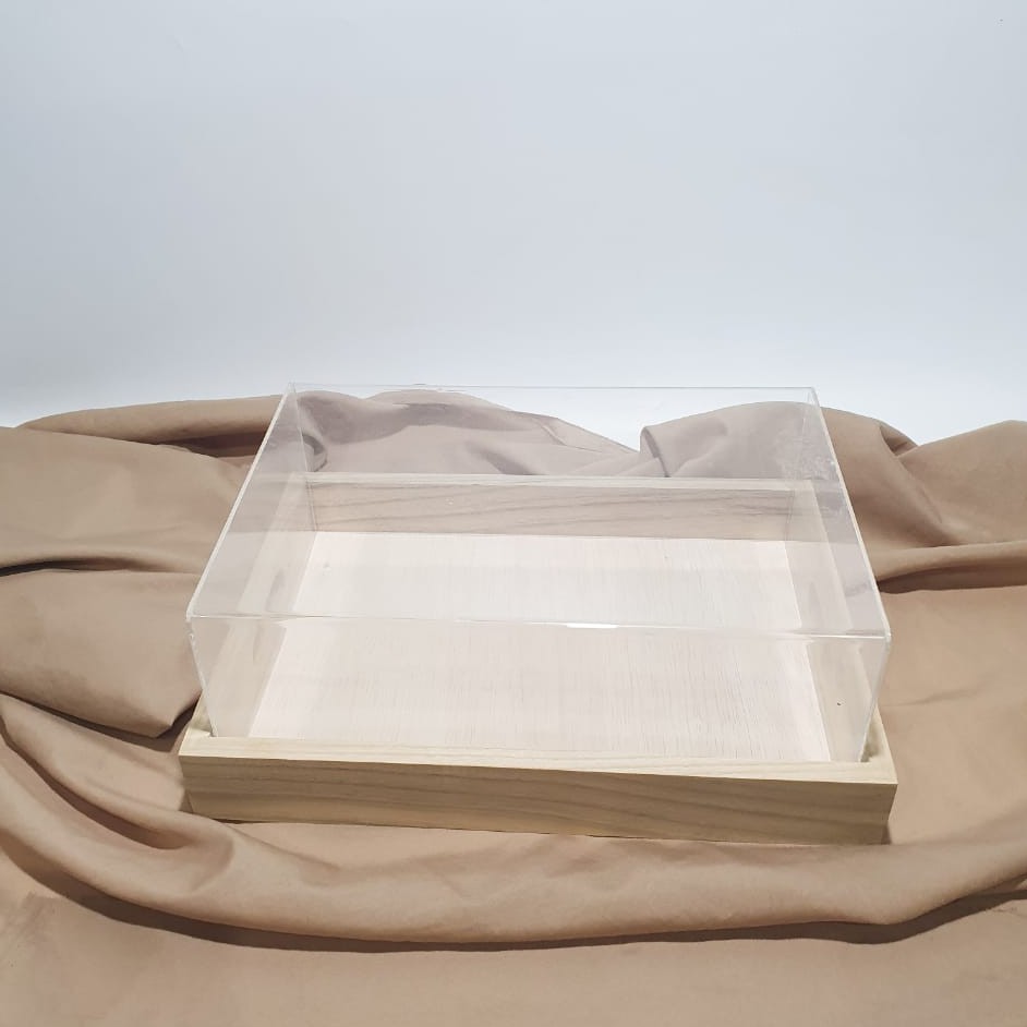 Baki Kayu + Tutup Akrilik / Tray Hampers + Acrylic Lid