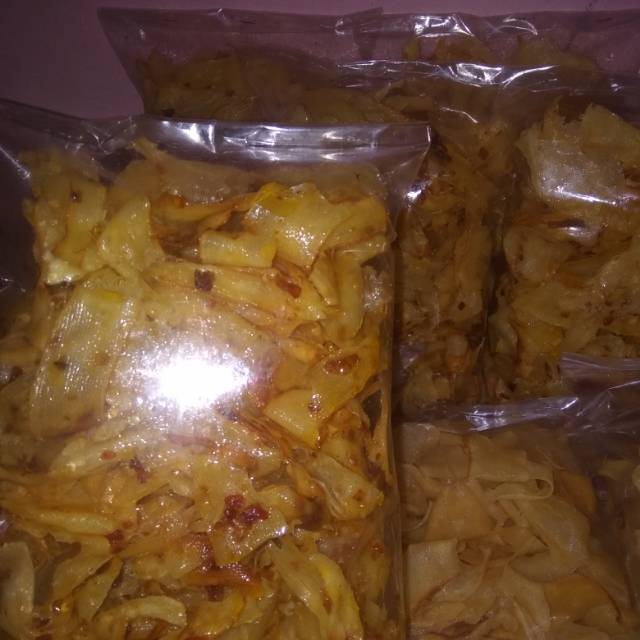 

Ready"Kripik singkong dengan Cabe rawit asli