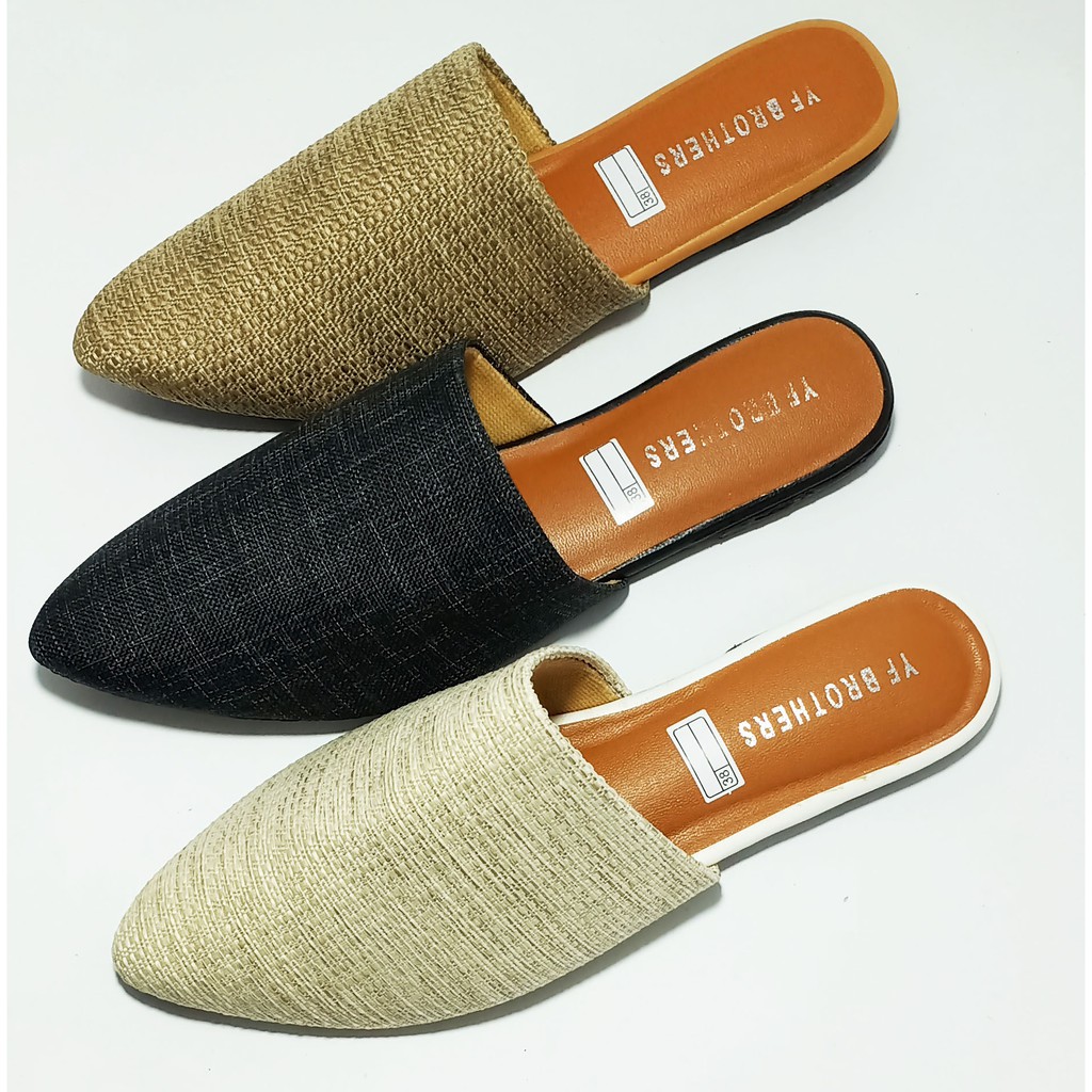 Sepatudari Karin Flatshoes wanita polos dengan alas super empuk dan nyaman KR-FS0048