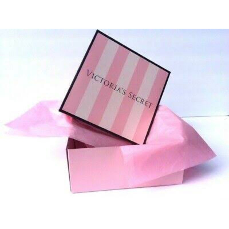BOX / PAPERBAG VICTORIA'S SECRET