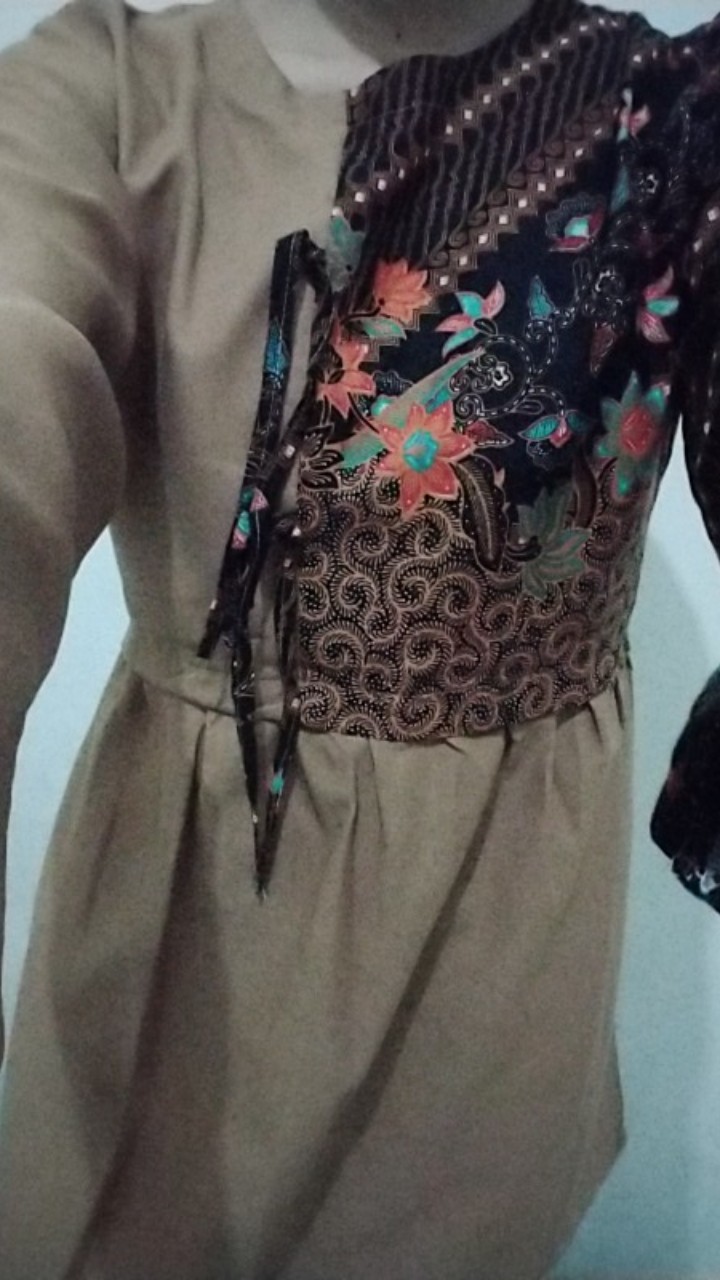 Atasan Batik Dolby Dolbi Dobby Doby Tenun Sutra Tulis Halus Katun Atbm Baron ,sarombit Atasan