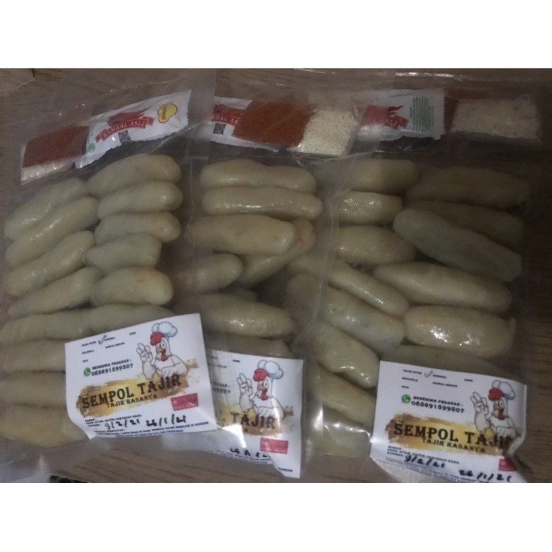 

Sempol Tajir ISI KEJU CHEDDAR (Sempol ayam tanpa bahan pengawet frozen kaya akan daging ayam asli)