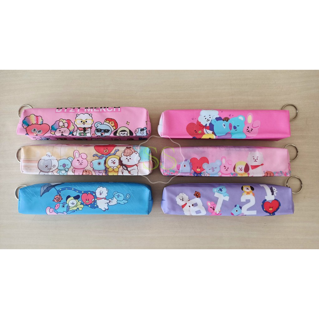 

Tempat Pensil Resleting BTS BT21 + Gantungan Kunci