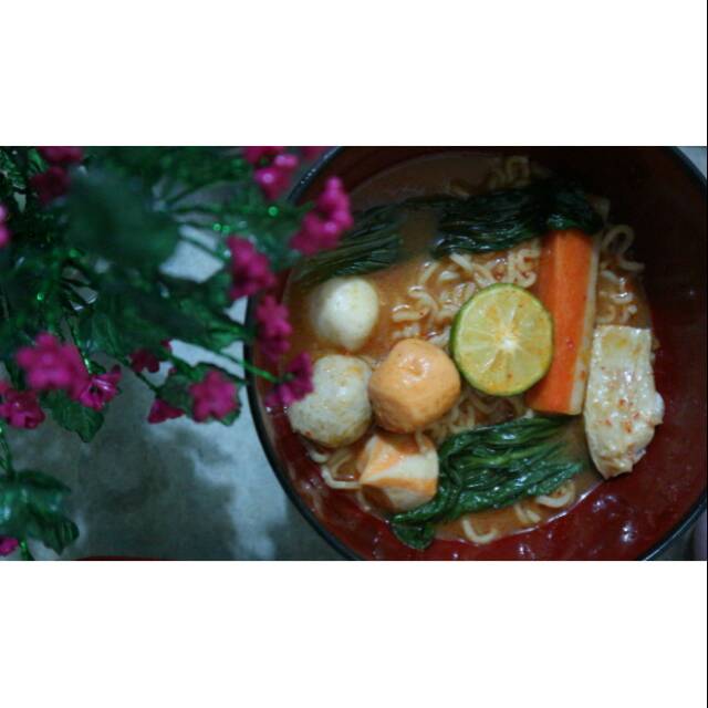 

TOMYAM suki instan (frozen food)