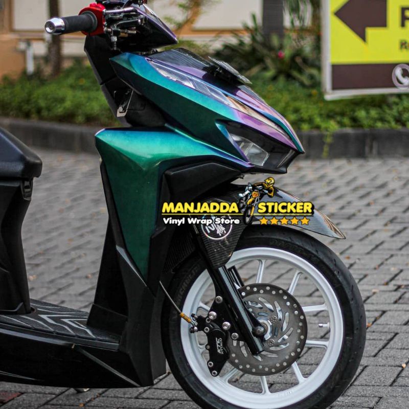 Sticker Bunglon Kualitas Super Premium Skotlet Motor