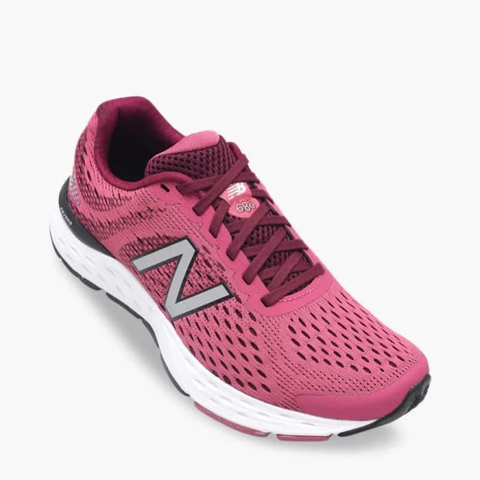 harga running shoes new balance